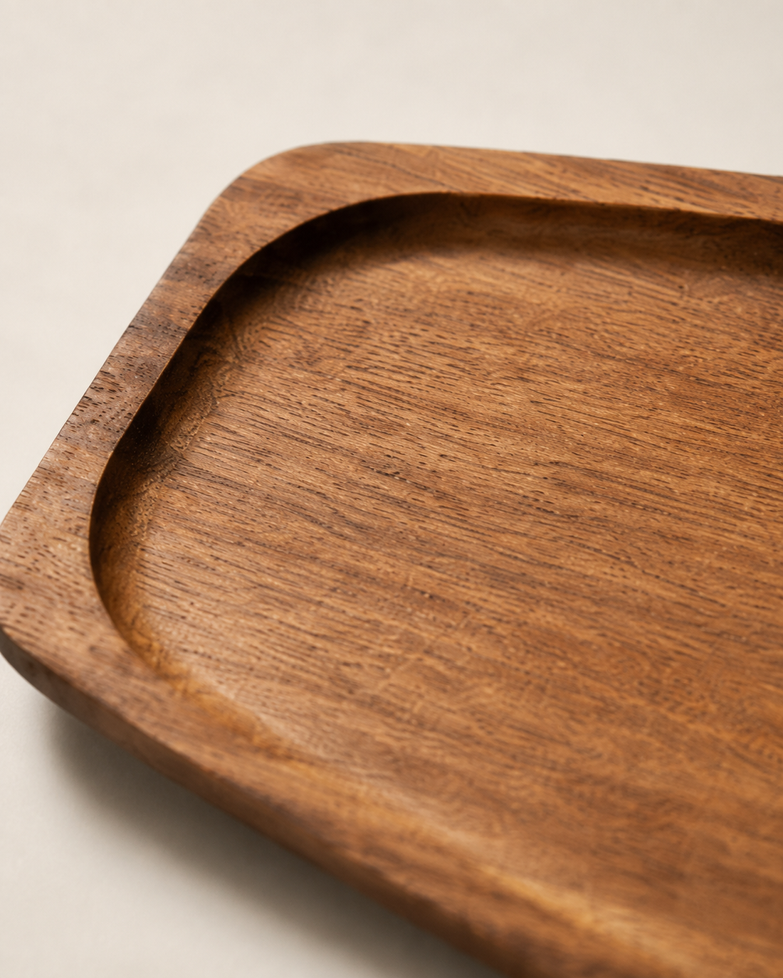 Acacia Wood Serving Tray – close-up detail