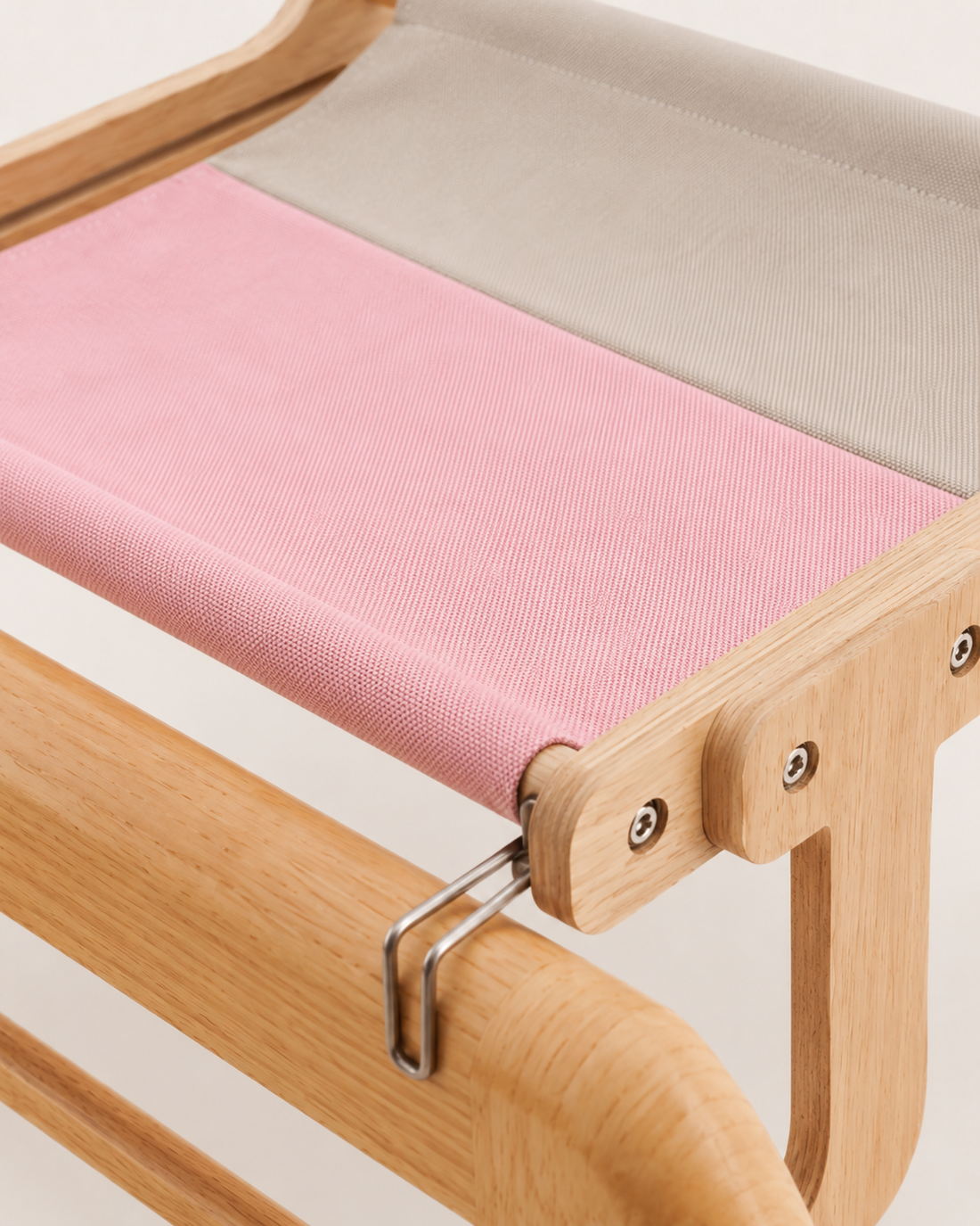 Wooden Hammock Cat Bed - detail Grey Pink